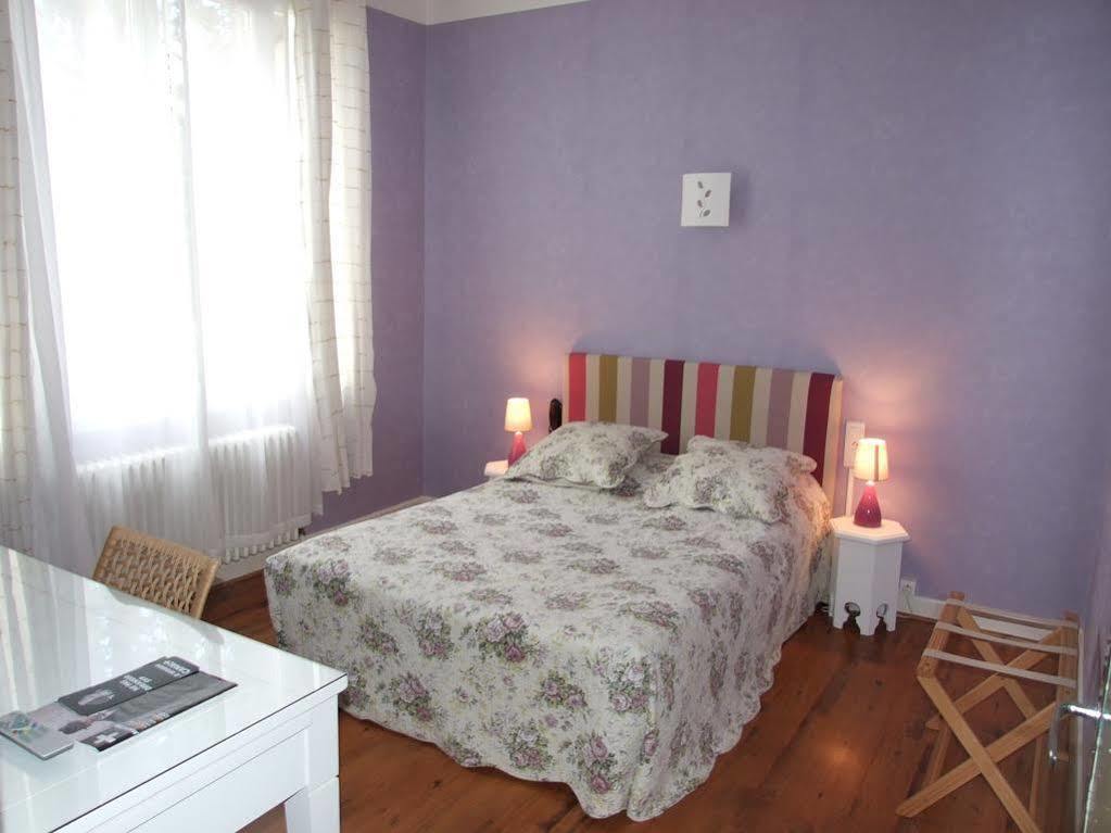 Logis Hotel L'Occitan 2 Etoiles Gaillac Exterior photo